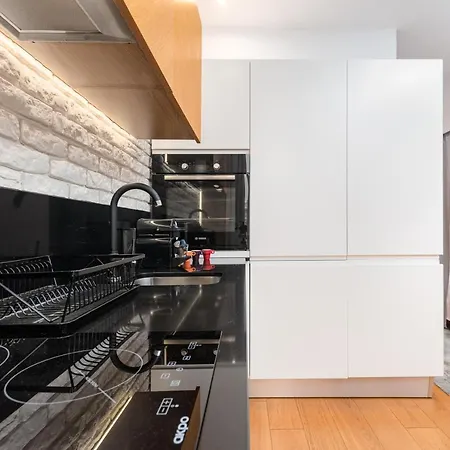 Piekna By Your Freedom